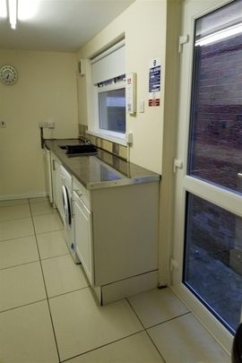 60 Damascus Street, Belfast, BT7 1QR - Photo 1
