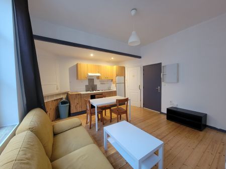 F2 MEUBLE METZ CENTRE 33M² COTE COUR AU CALME - Photo 4