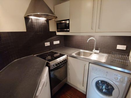 1 bedroom flat to rent - Photo 3