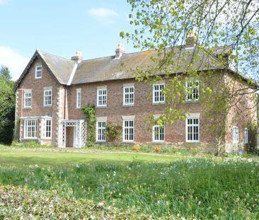 6 bedroom detached house to rent - Photo 2