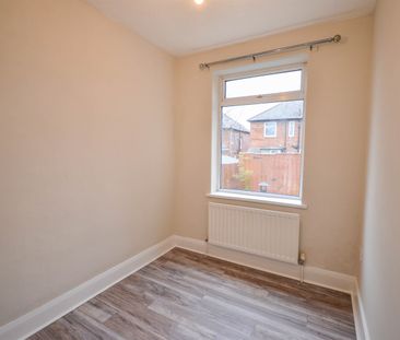 2 bed flat to rent in Bavington Drive, Fenham, NE5 - Photo 3