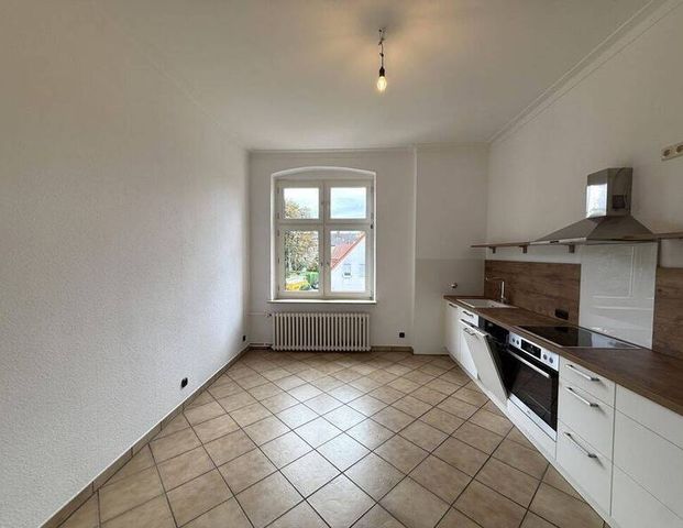 Helle Altbauwohnung mit neuer Einbauküche mit ca. 90 m² | hohe Decken | Gelsenkirchen-Horst - Photo 1
