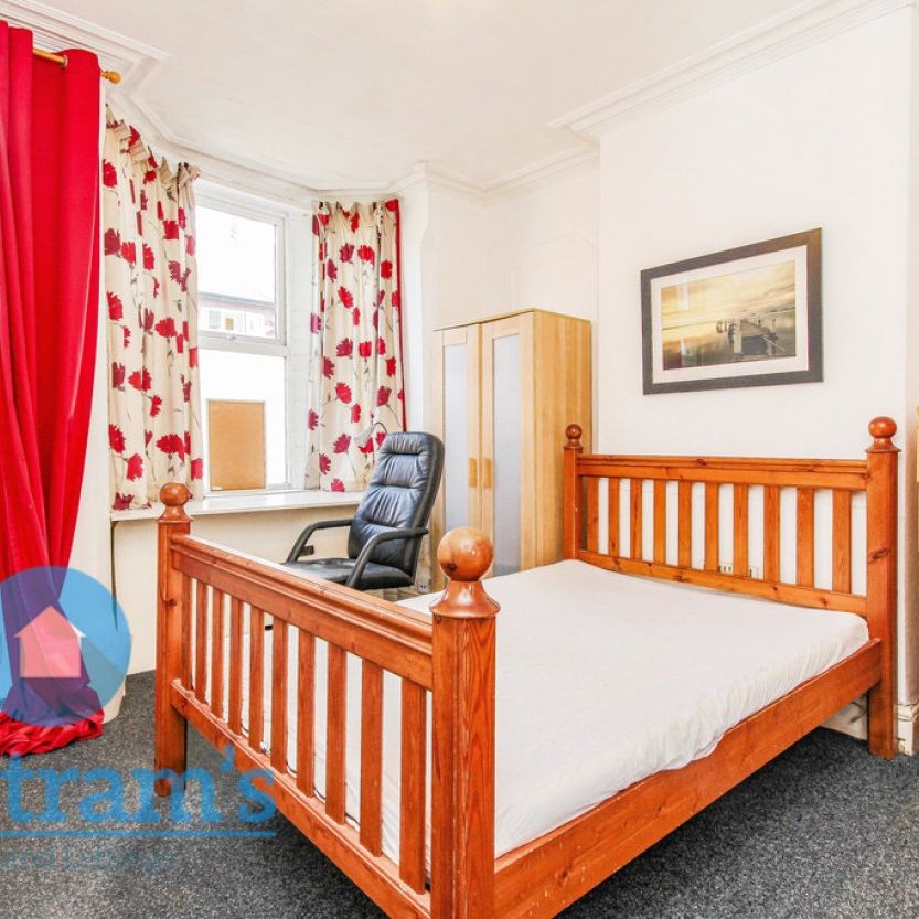 1 bed Shared House for Rent - Photo 1