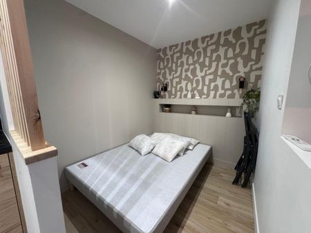 Location Appartement 1 pièce Meublé 21m² LA ROCHELLE 17000 - Photo 3