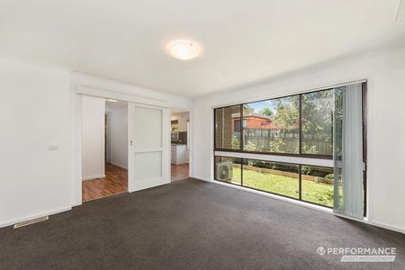 3/7 McDowell Street, Greensborough VIC 3088 - Apartment For Rent | Domain - Photo 3