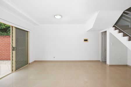 5/39-41 Houston Road, Kingsford NSW 2032 - Townhouse For Rent | Domain - Photo 3