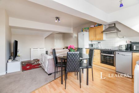 2 bedroom apartment to rent Egmont Road, Sutton, SM2 - Photo 3