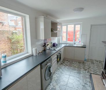 6 bedroom house share to rent - Photo 1
