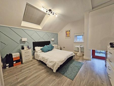 4 bedroom apartment to rent - Photo 5