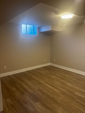 For Lease - 1153 Peelar Crescent, Innisfil, Ontario - Photo 5