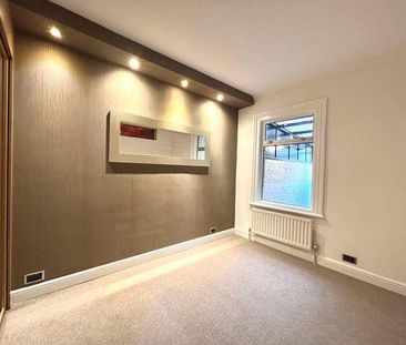 Salisbury Road, Reading, Berkshire, RG30 - Photo 2