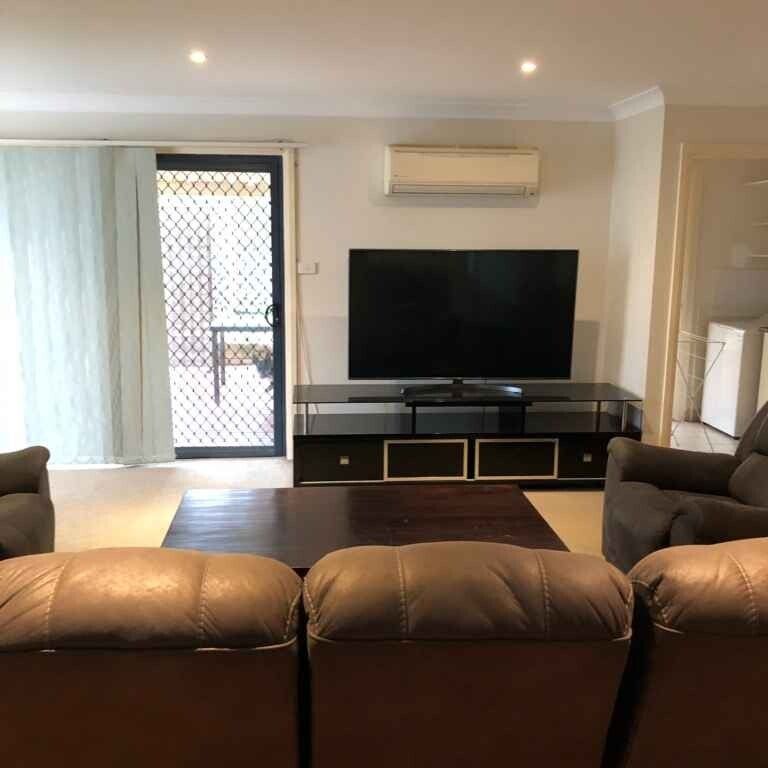 Killarney Vale - Photo 1