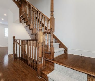 For Lease - 8C Clairtrell Road, Toronto, Ontario - Photo 6
