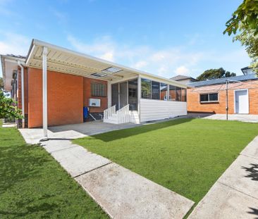 8 Carson Street, Mulgrave - Photo 3