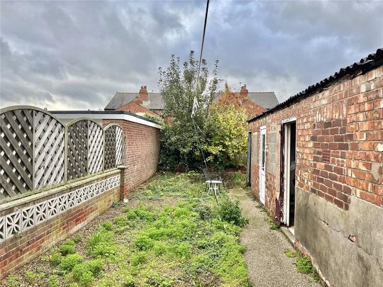 1 bedroom property to rent - Photo 1