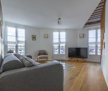 Tout savoir sur cet appartement dans le quartier La Plaine des Sabl... - Photo 3
