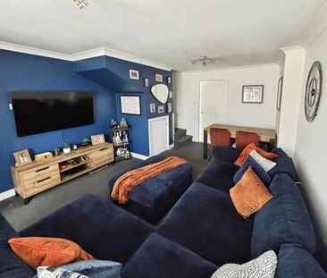 2 bedroom terraced house to rent - Photo 3