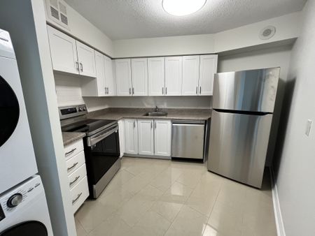 For Lease - 270 Queens Quay Unit# 2603, Toronto, Ontario - Photo 4