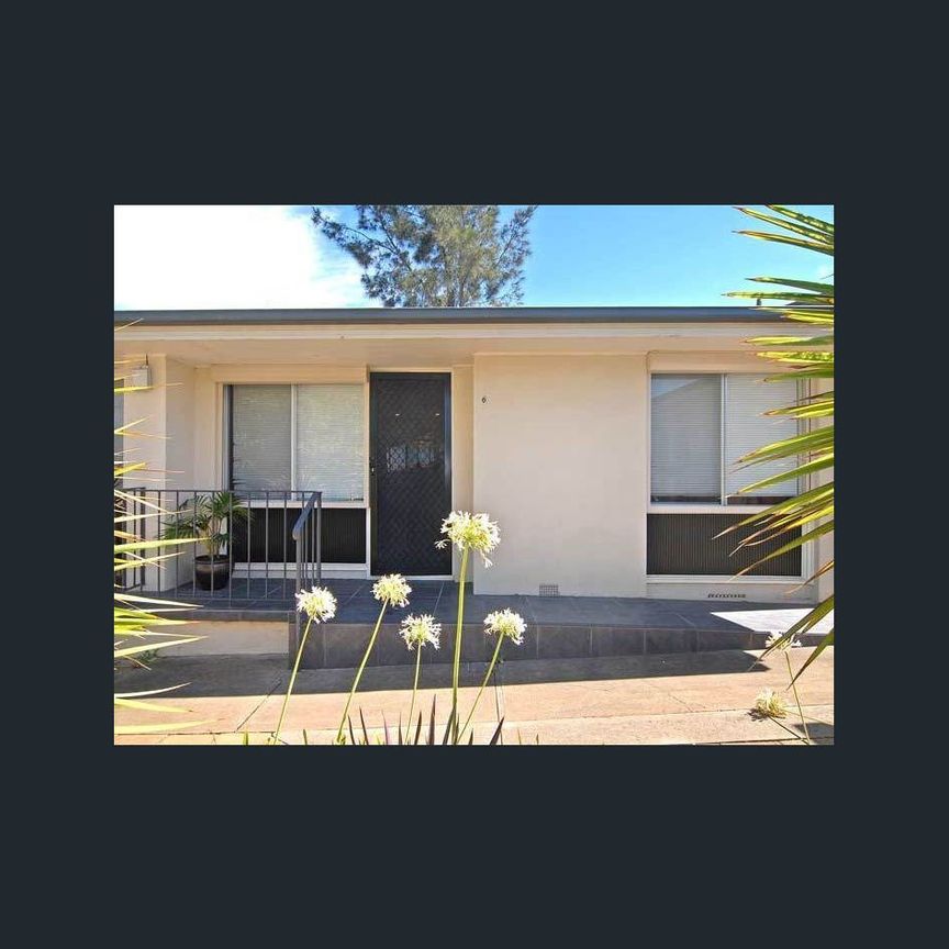 Private & Secure 1 Bedroom Unit - Photo 1