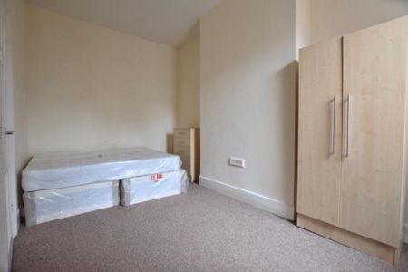 3 bedroom house to rent - Photo 2