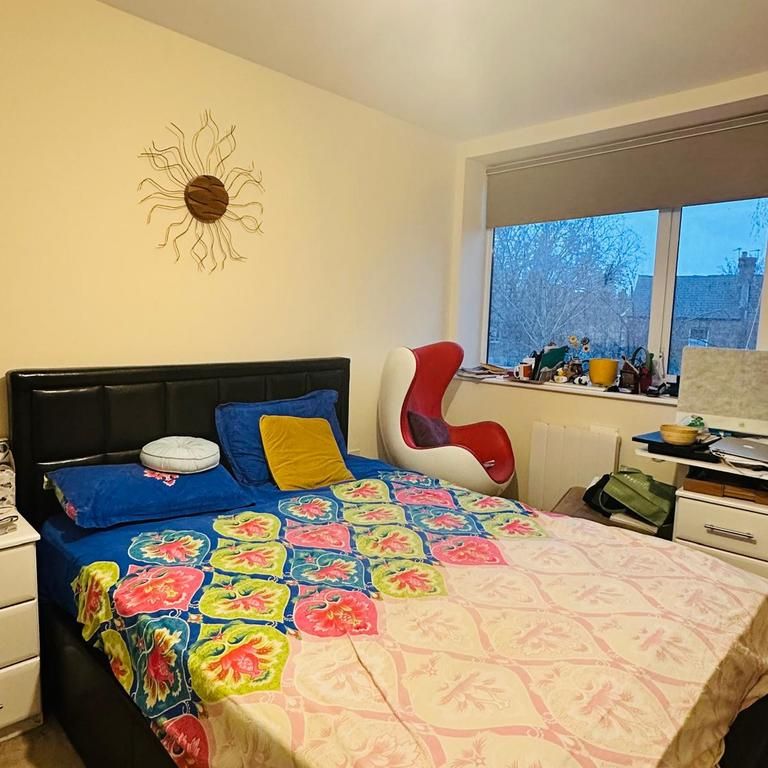 3 bedroom apartment to rent - Photo 1