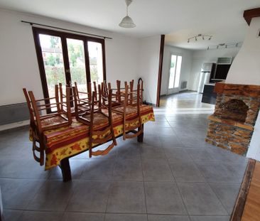 Location Maison 4 pièces 105m² CHAPONNAY 69970 - Photo 2
