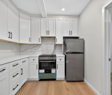 For Lease - 19 Candis Drive Unit# B, Toronto, Ontario - Photo 3