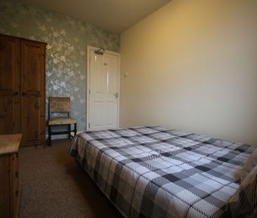 22 Vine Street, Lincoln, Lincolnshire, LN2 5HZ - Photo 1