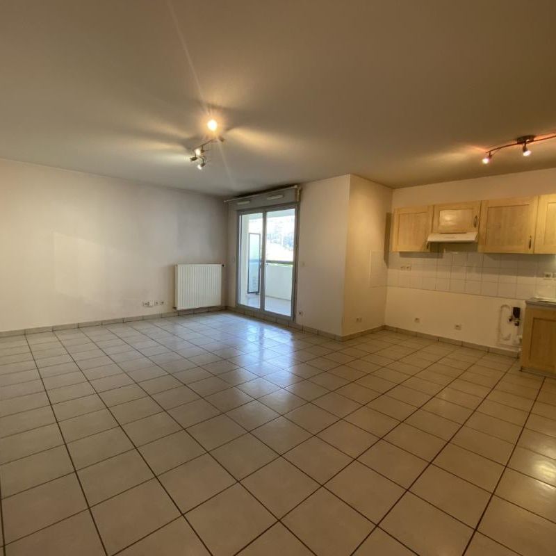 Location Appartement 2 pièces 52m² CHALLES LES EAUX 73190 - Photo 1