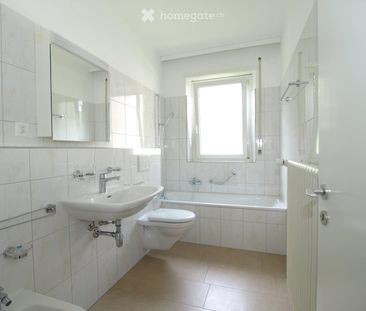 Affitto 2.5 locali al 2. piano zona tranquilla e vista lago - Photo 5