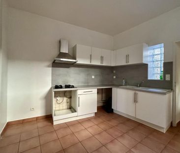 Location Appartement 3 pièces 71m² AGEN 47000 - Photo 2