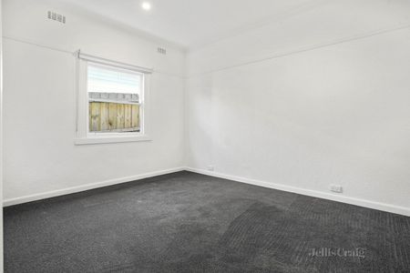 43 Davey Street, Parkdale - Photo 2