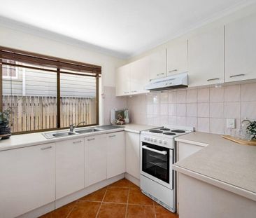 22 Keats Street, Cannon Hill QLD 4170 - House For Rent | Domain - Photo 5