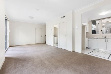 76/190 Albert Street, East Melbourne VIC 3002 - Apartment For Rent | Domain - Photo 3