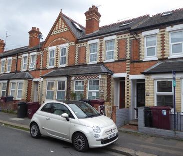 4 bedroom terraced house to rent - Photo 2