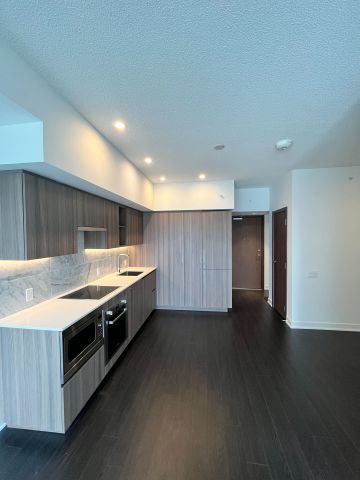 For Lease - 19 Bathurst Street Unit# 2107, Toronto, Ontario - Photo 4