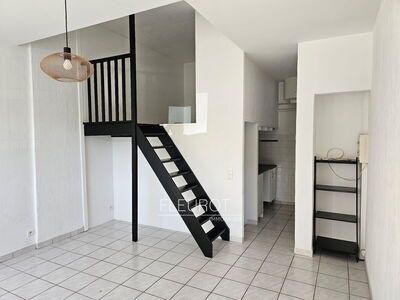Location Appartement 1 pièce 27m² LA CIOTAT 13600 - Photo 2