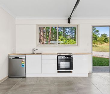 2662a Bundaleer Street, Belrose NSW 2085 - House For Rent | Domain - Photo 4