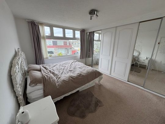 6 Kildrummy Road, AB15 8HJ, Aberdeen - Photo 1