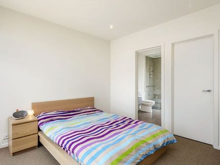 7 Berry Yung Avenue, Burwood - Photo 5