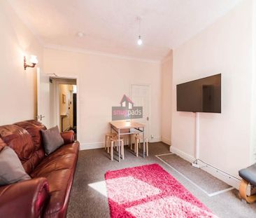 4 bedroom house to rent - Photo 2