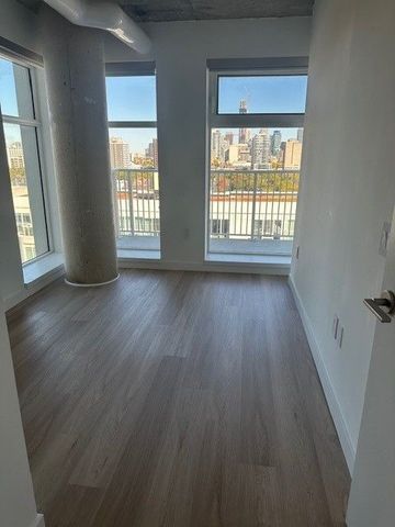 For Lease - 762 Bathurst Street Unit# 2102B, Toronto, Ontario - Photo 3