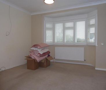 3 bedroom semi-detached house to rent - Photo 6