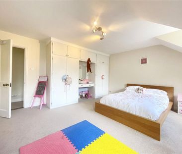 4 bedroom detached house to rent - Photo 5