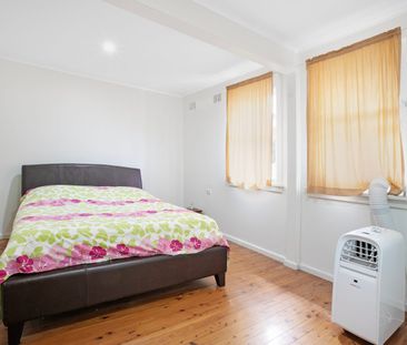 Comfortable & Low-Maintenance - Photo 2