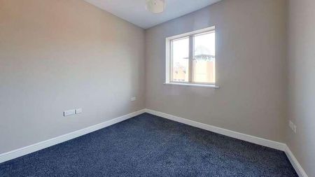 Newport House, Worcester, WR1 - Photo 3