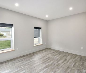 For Lease - 2605 3rd Avenue Unit# 1, Owen Sound, Ontario - Photo 6