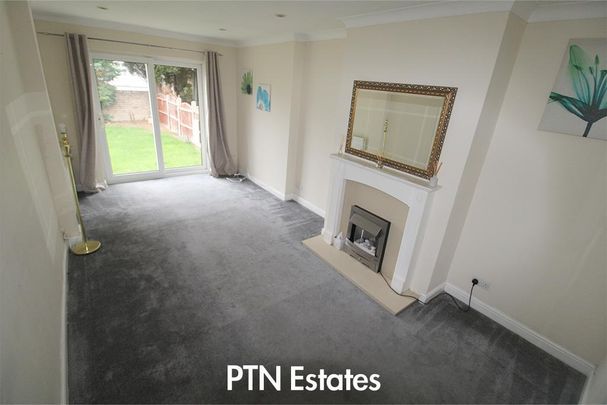 3 bedroom semi-detached house to rent - Photo 1