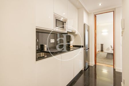 Flat for rent in Sol (Madrid) - Photo 3