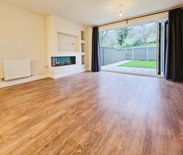 3 bedroom House To Let Total Size: 962 SQ FT - Photo 1